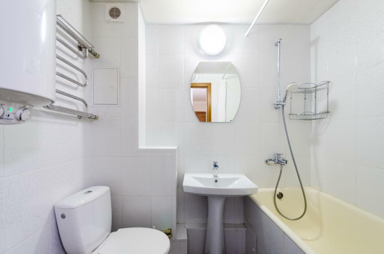 Artal Apartment On Obolonskaya Square 3 基輔 外观 照片
